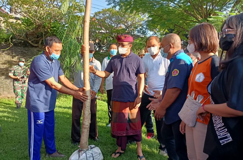  Peringatan Hari Bumi, Wali Kota Denpasar Ajak Kurangi Sampah Plastik
